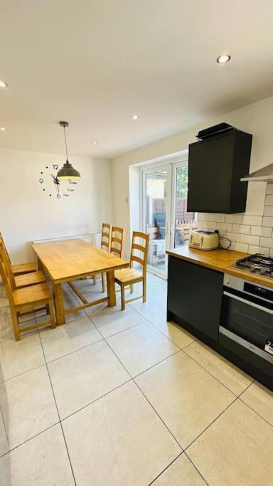 诺丁汉Stunning 3 Bed House Sleeps6别墅 外观 照片