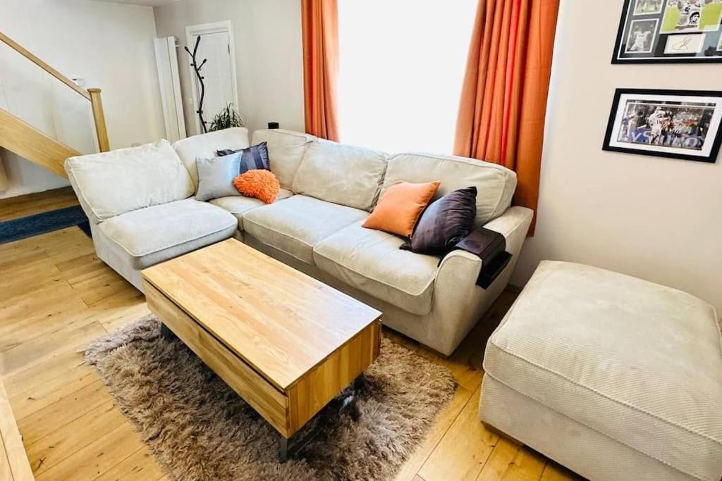 诺丁汉Stunning 3 Bed House Sleeps6别墅 外观 照片